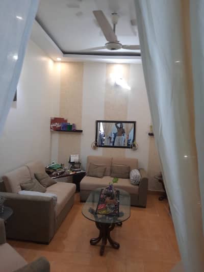 Flat For sale in Gulshan-e-Iqbal Block 1