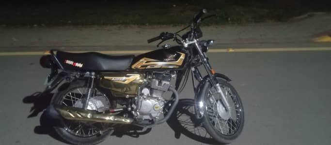 Honda 125 gold addition