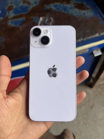 Apple iPhone 14
