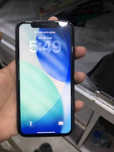 Apple iPhone 11