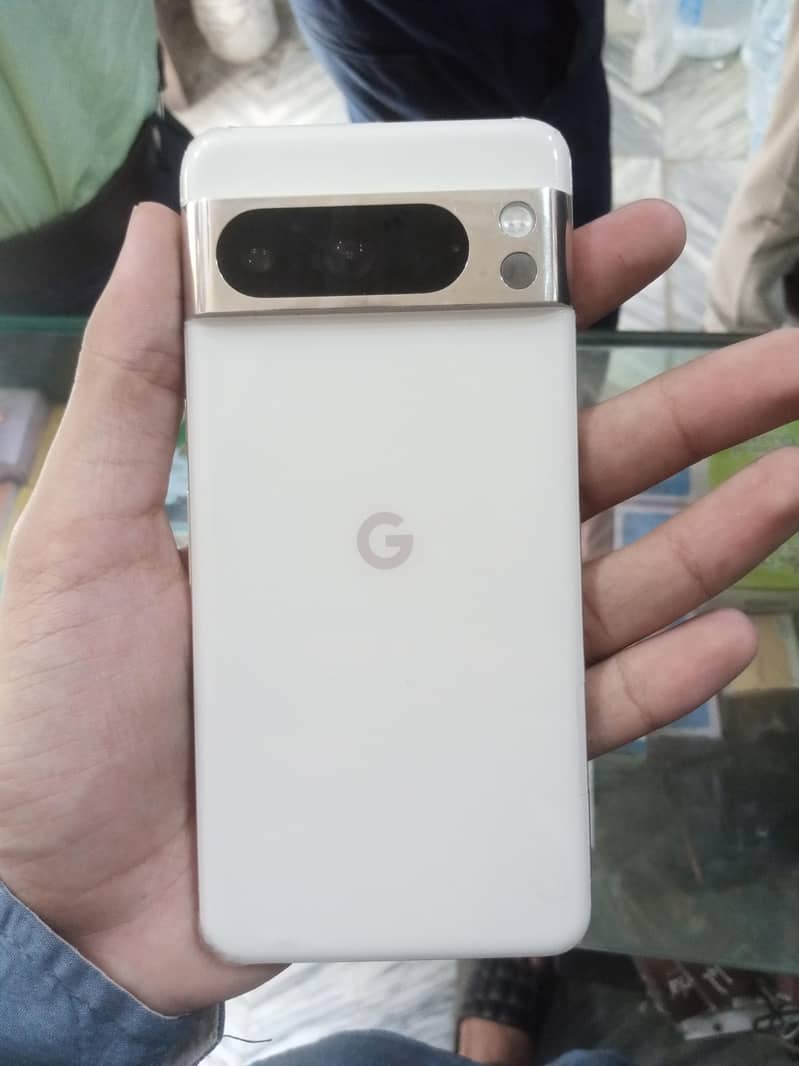 Google Pixel 8 Pro 0
