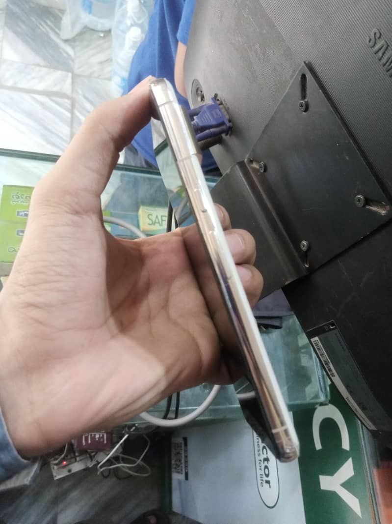 Google Pixel 8 Pro 1