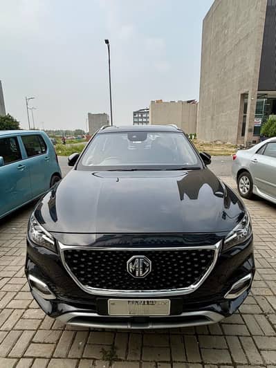 MG HS 2023