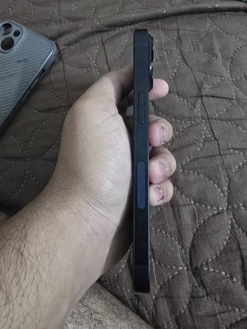 Apple iPhone 14 1