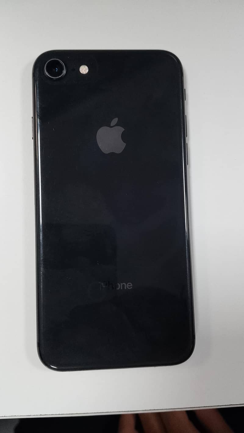 Apple iPhone 8 0