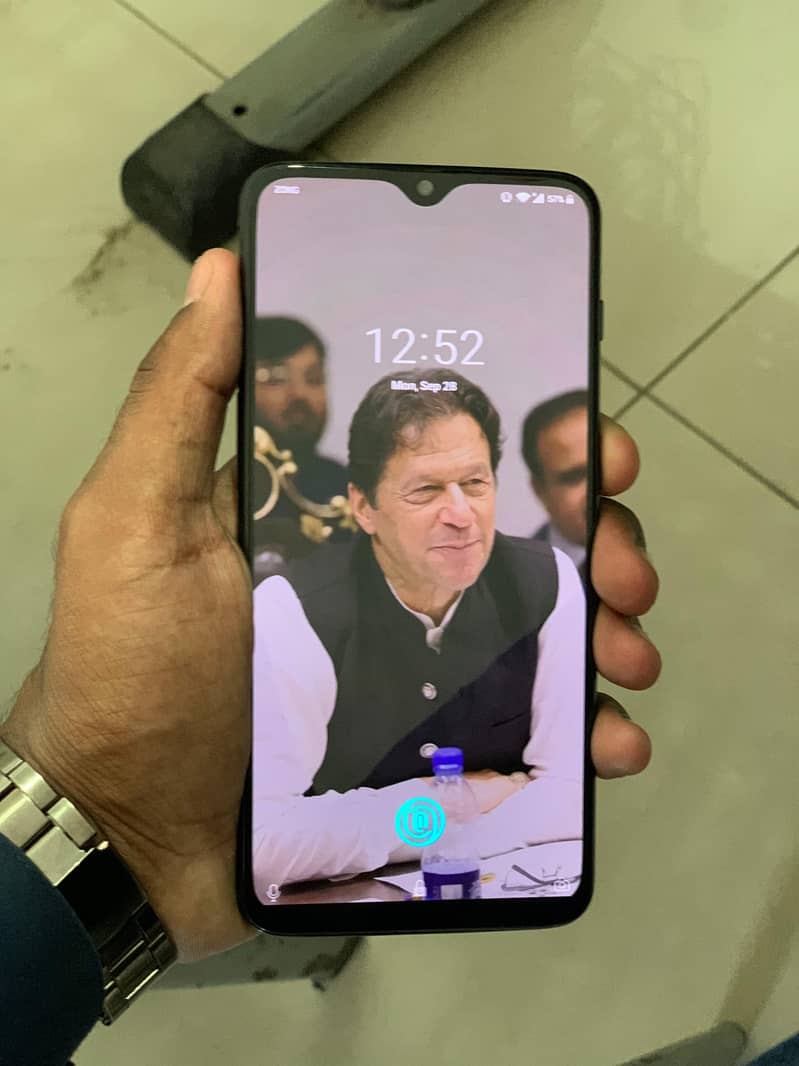 One Plus 6T 2