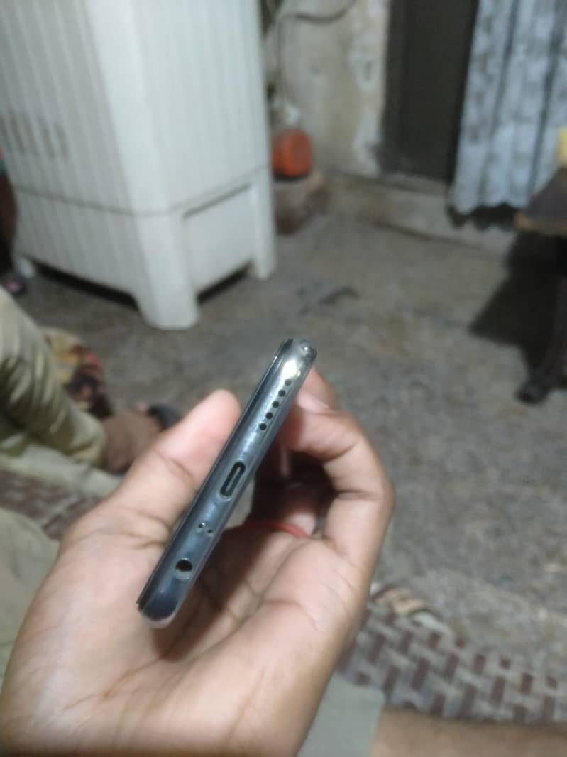 Xiaomi Redmi Note 8 4