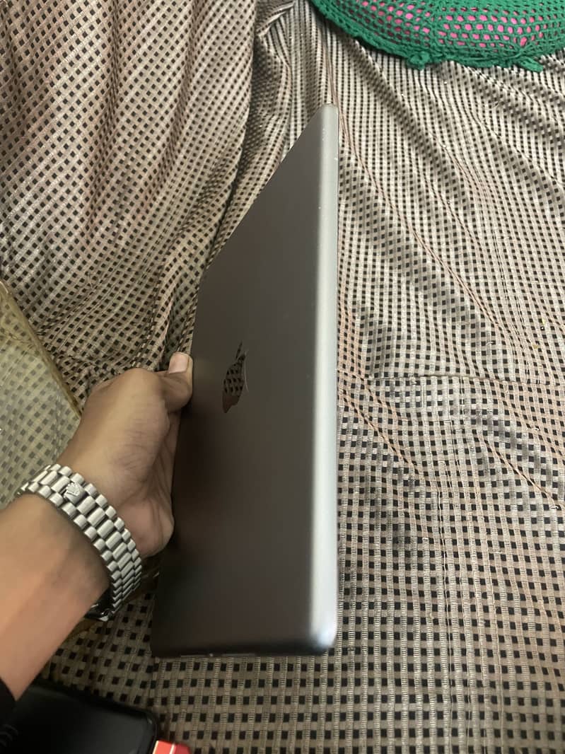 iPad 6th Gen 7