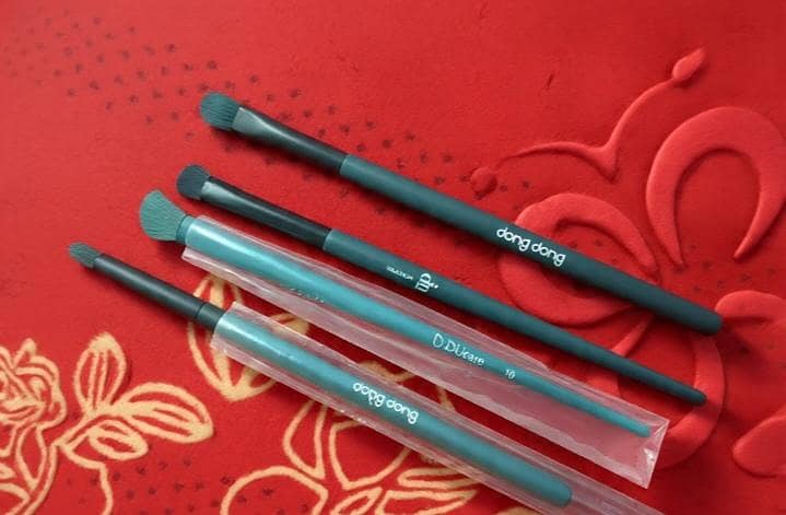 make up brushes 1