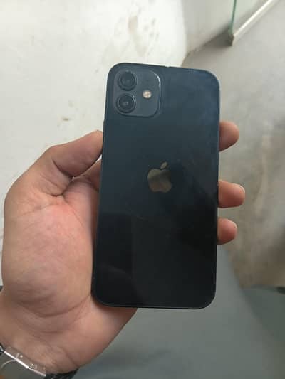 Apple iPhone 12