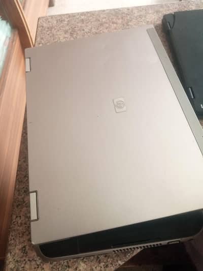 HP LAPTOP Elitebook