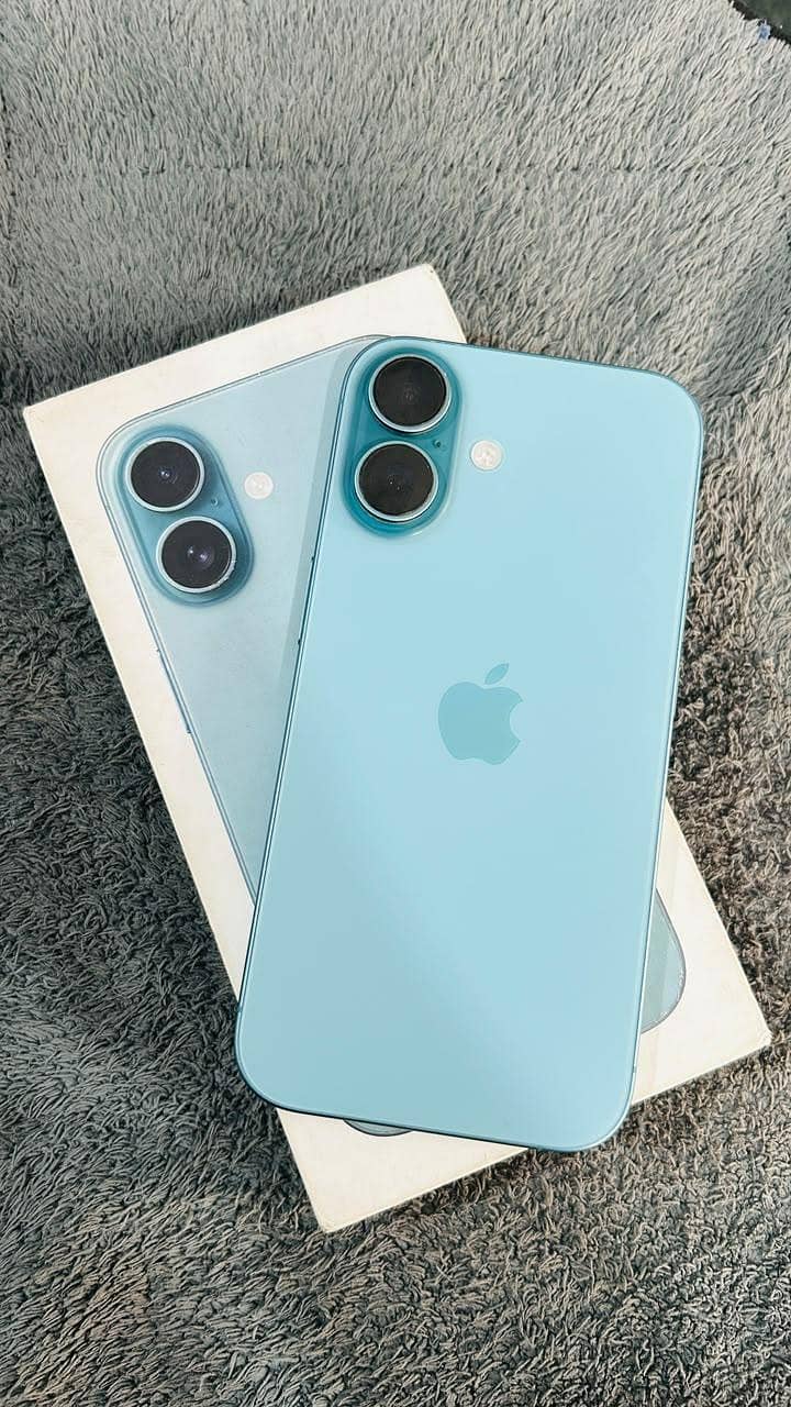 Apple iPhone 16 0