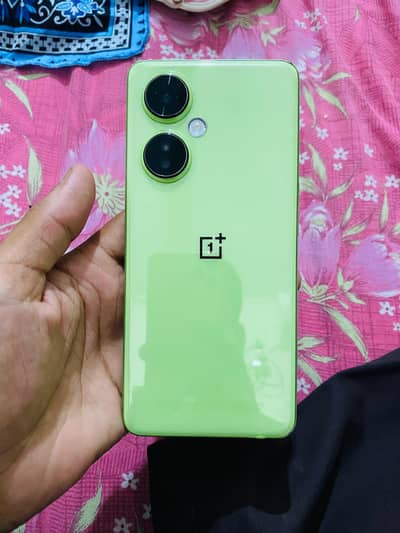 One Plus Nord CE3 5G light