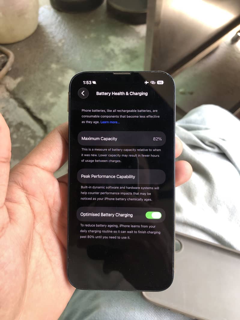 Apple iPhone 13 5