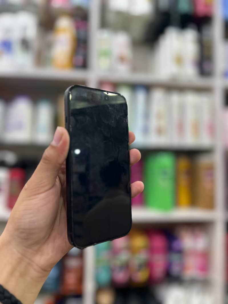 Apple iPhone 15 2