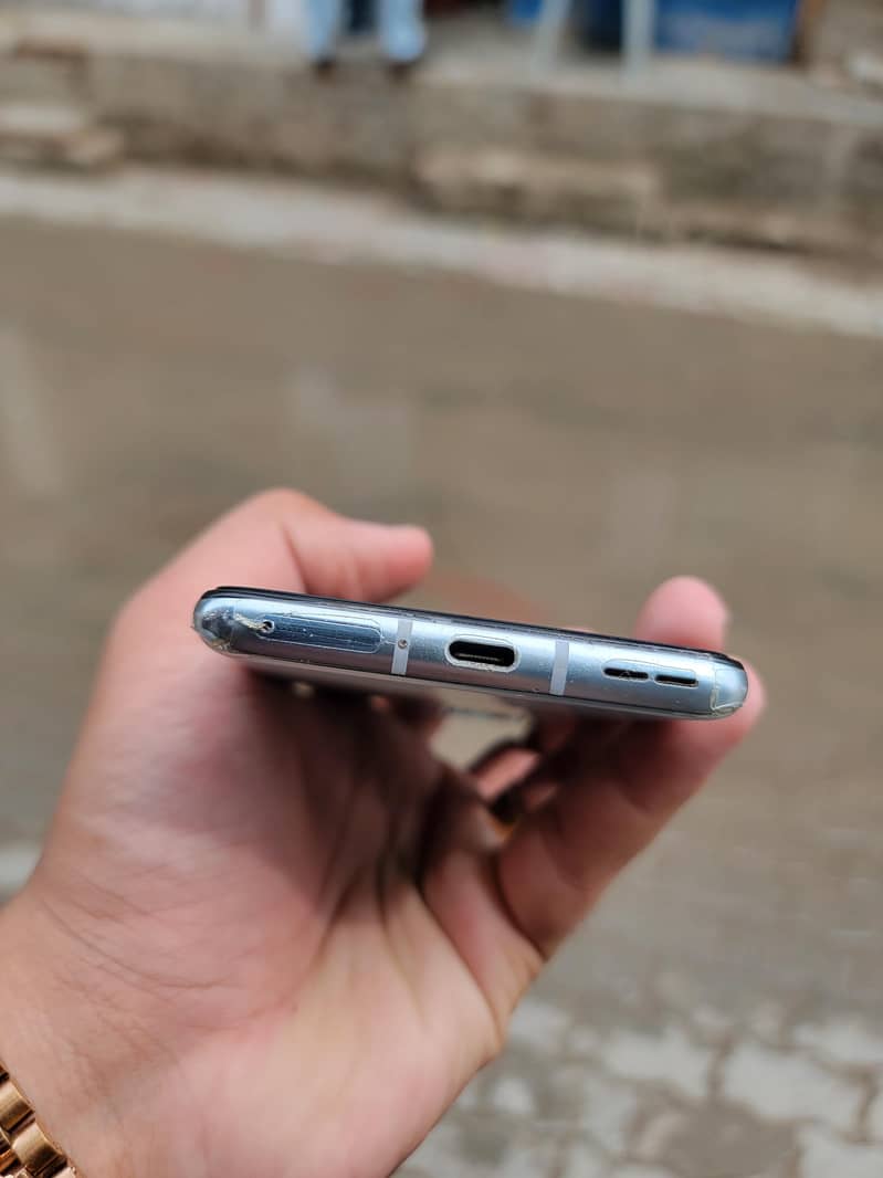One Plus mobile 2