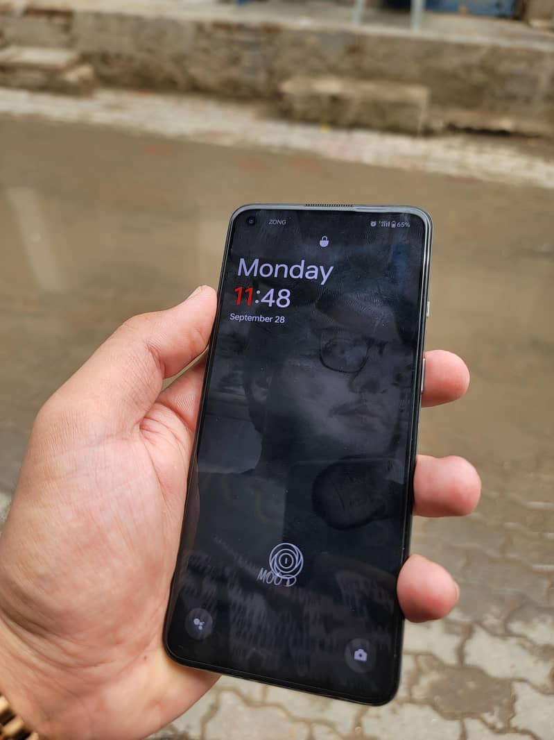 One Plus mobile 7