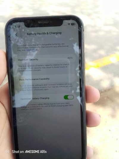 Apple iPhone 11