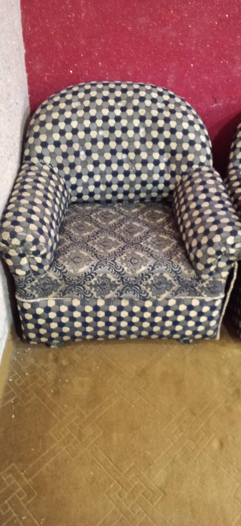 Royal Classic Sofa Set 2