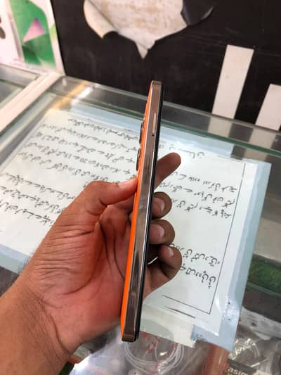 Infinix Note 30