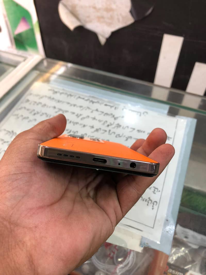 Infinix Note 30 1