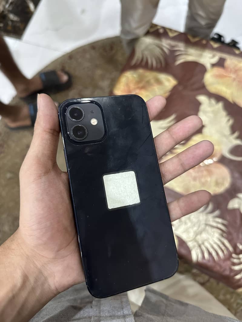Apple iPhone 12 3