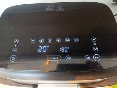 Philips 1000 Series Dual Basket Airfryer (Model NA150/09).  Technical