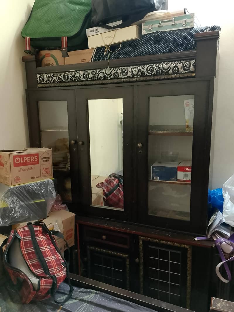 Bed side table showcase 0