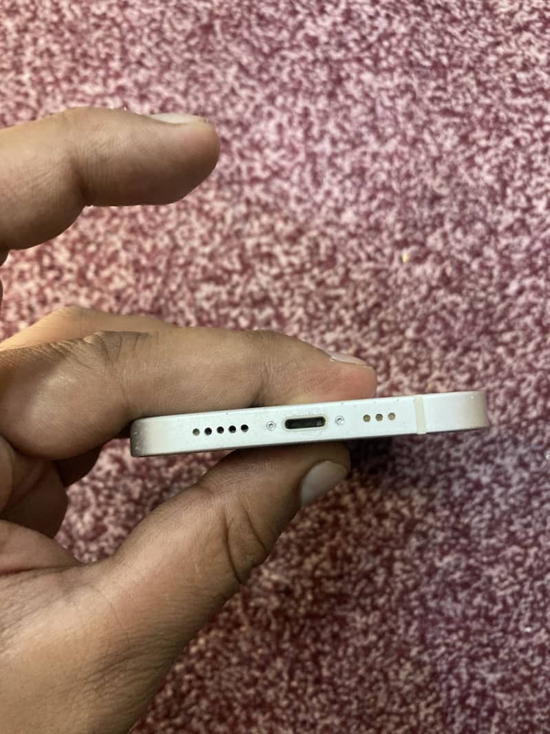 Apple iPhone 12 5