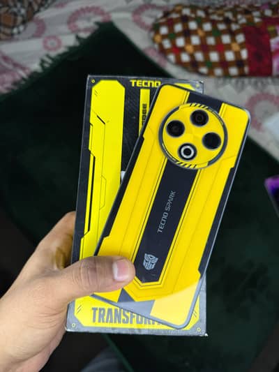Tecno Spark 30