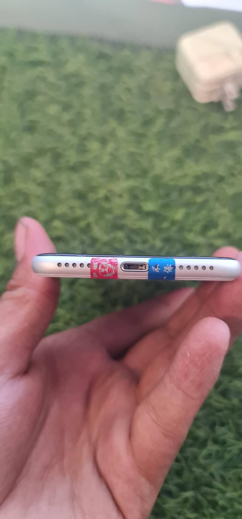 Apple iPhone SE 2