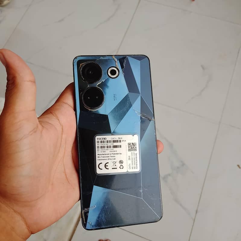 Tecno CAMON 20 0