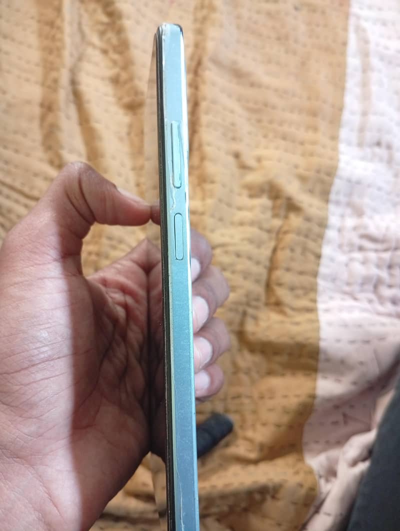 OPPO A3x 1