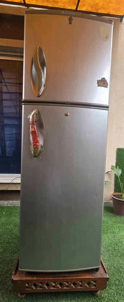 Used Non froast LG fridge