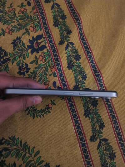 (Realme C100i).   Olx model Name show nai tha kar raha