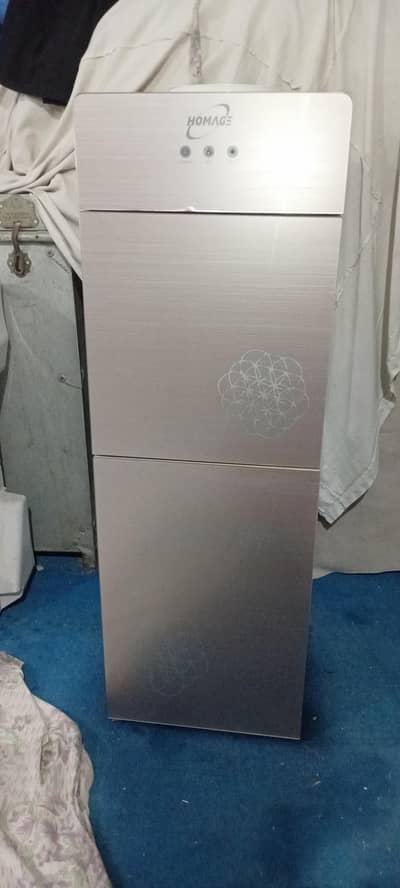Water dispensr