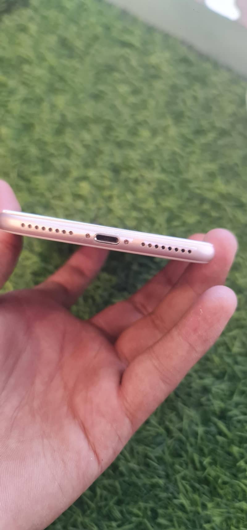 Apple iPhone 7 Plus 2