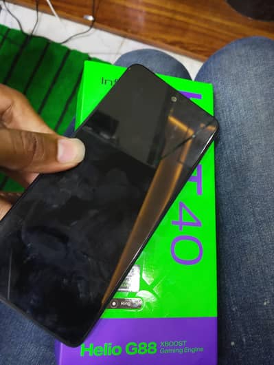 Infinix Hot 40