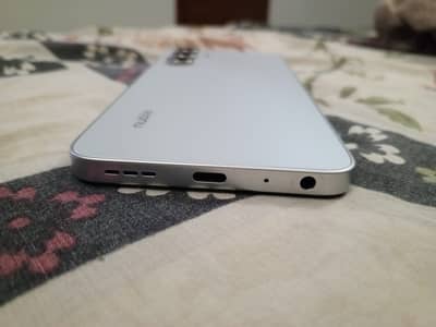 Nubia V80 Max - 8/256