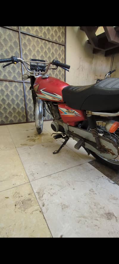 15/16 model Honda 125