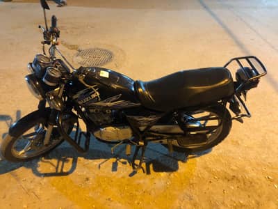 Suzuki GS150SE