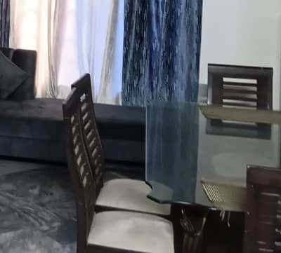 Premium 6-Seater Dining Table Set - Excellent Condition