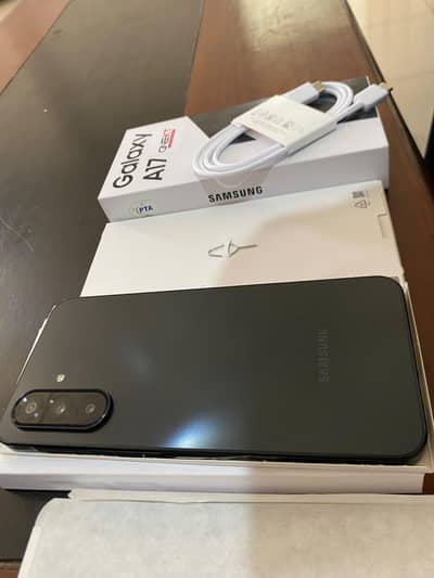 Samsung Galaxy A17