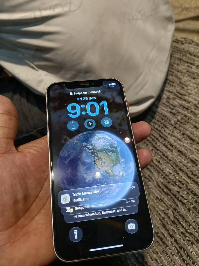 Apple iPhone 12 Pro 0