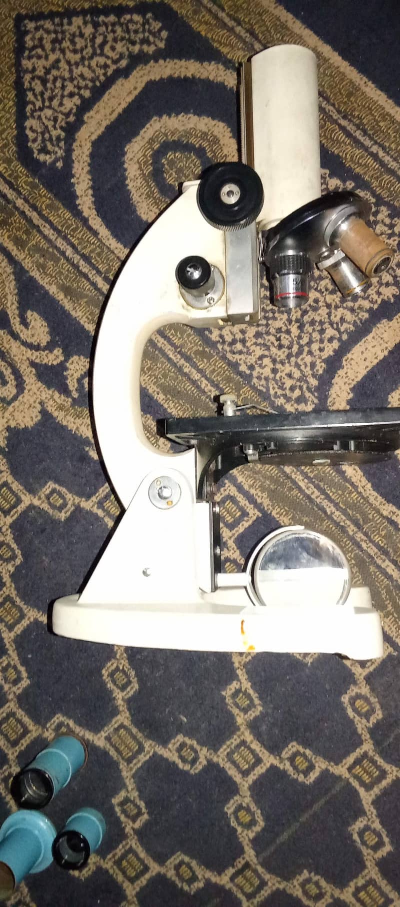 Microscope used in science Lab 3