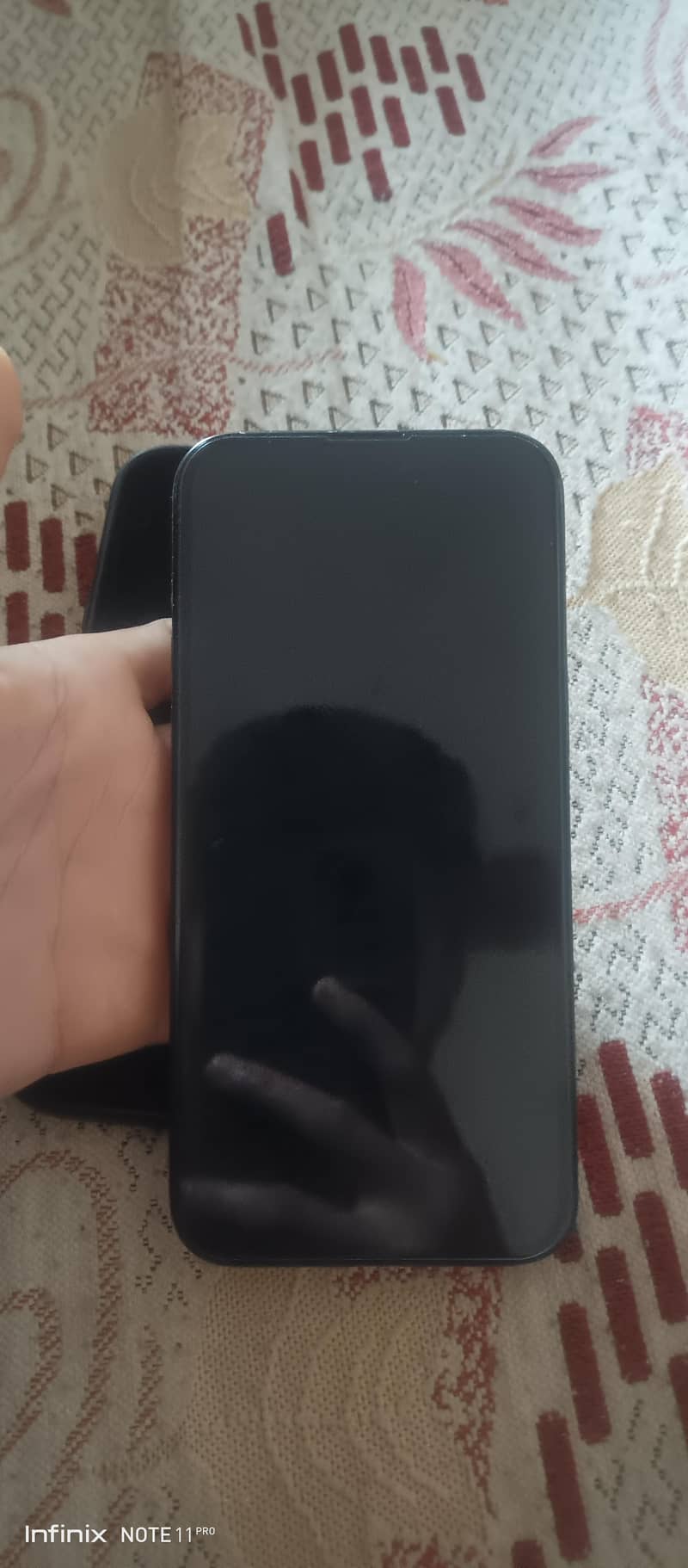 Apple iPhone 15 Pro Max 4