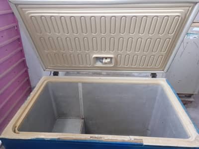Deep Freezer for Urgent Sale