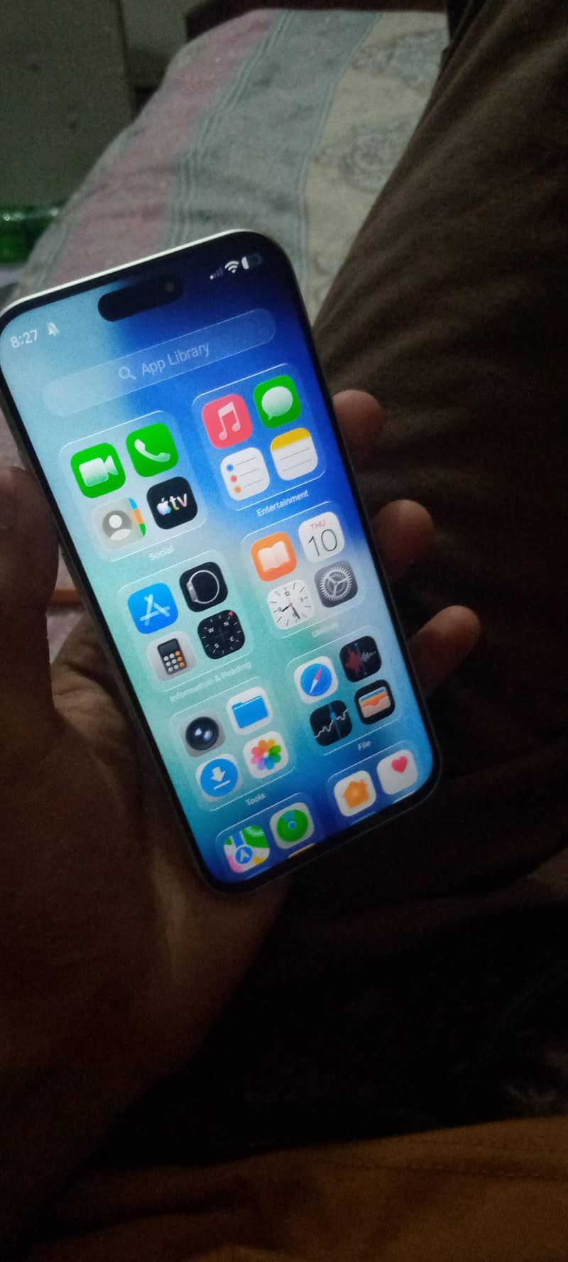 Apple iPhone 17 Pro Max 1