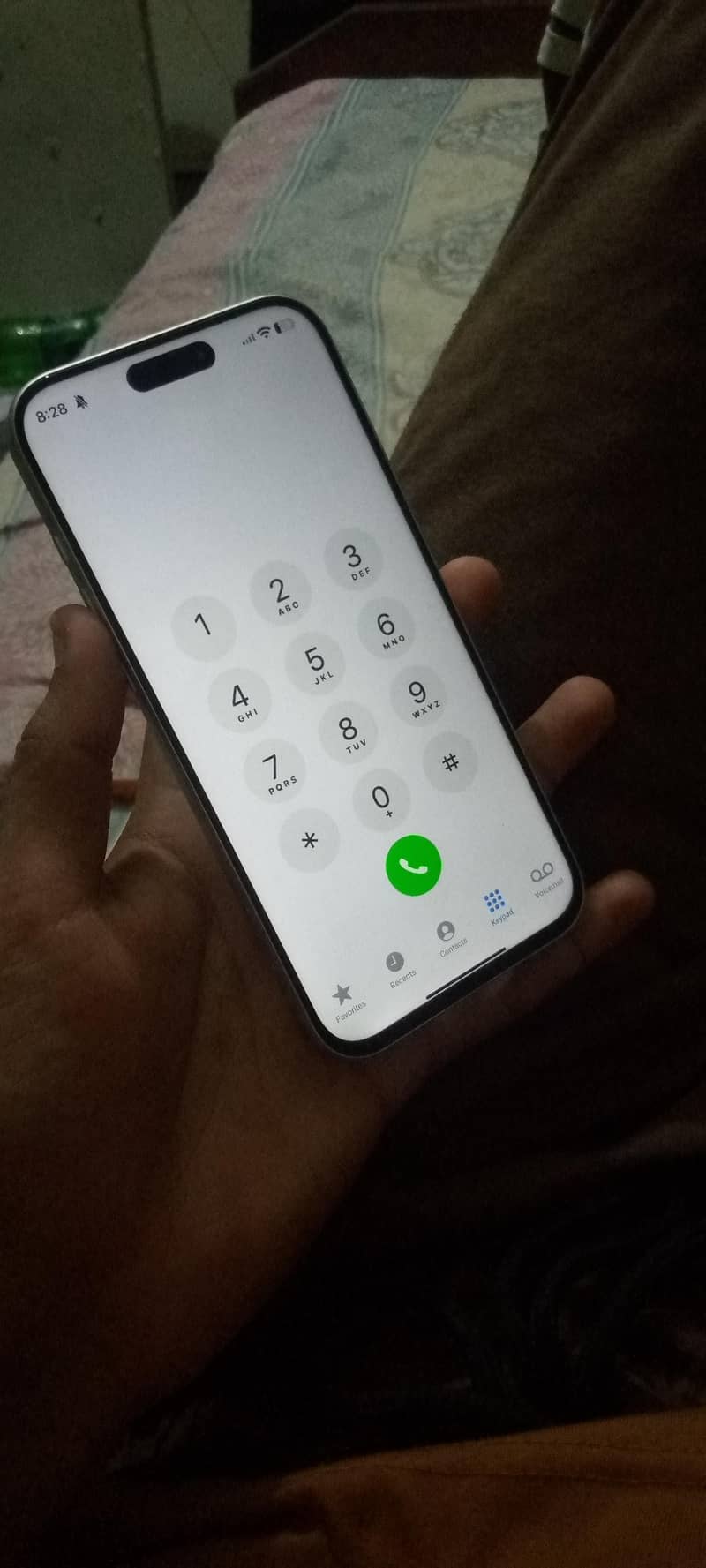 Apple iPhone 17 Pro Max 4