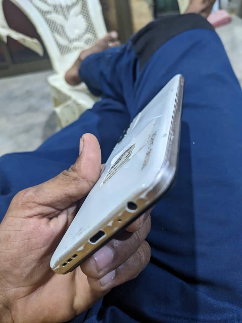 Tecno Camon 18 5